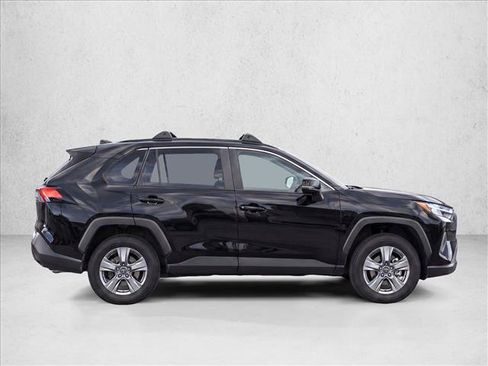 Used 2025 Toyota RAV4 XLE w/ Convenience Package AWD/4WD image 8