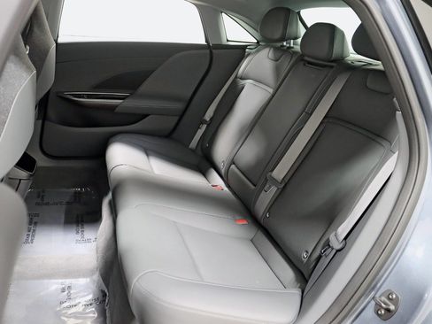 Used 2025 Lucid Air Pure image 32