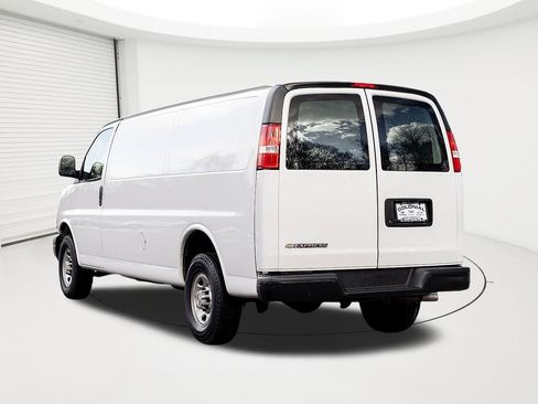 Certified 2022 Chevrolet Express 2500 Extended w/ Driver Convenience Package image 3