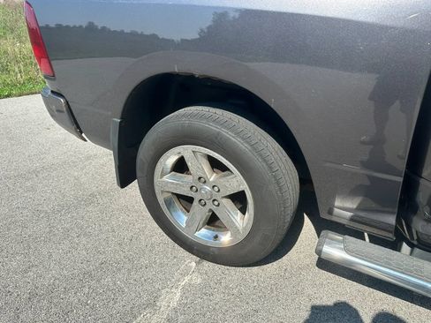 Used 2014 RAM 1500 Express AWD/4WD image 11