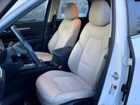 Used 2019 MAZDA CX-5 Touring image 8