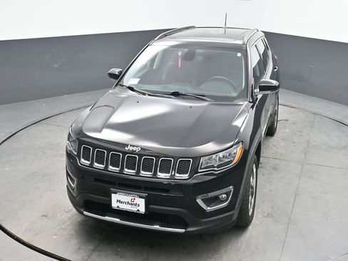 Used 2018 Jeep Compass Limited AWD/4WD image 26