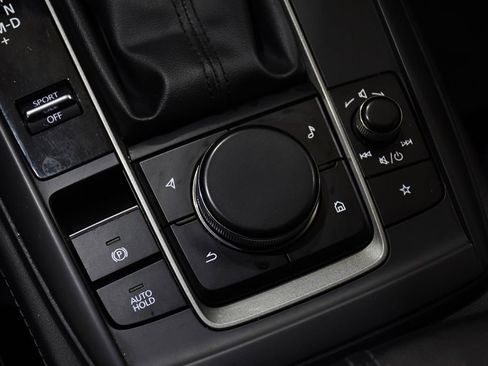 Used 2022 MAZDA CX-30 AWD 2.5 S w/ Select Package image 25