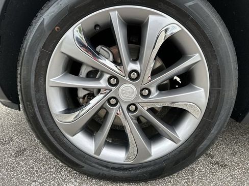 Used 2023 Buick Encore GX Essence w/ Experience Buick Package FWD image 21