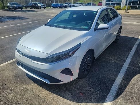 Certified 2024 Kia Forte LXS image 2