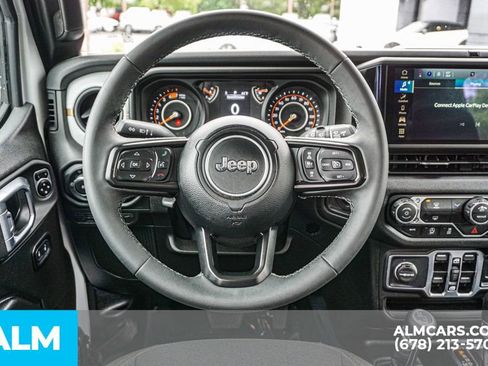 Used 2025 Jeep Wrangler Unlimited Sport AWD/4WD image 29