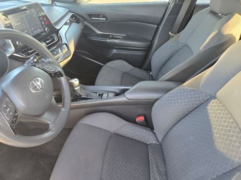 Certified 2021 Toyota C-HR LE image 19