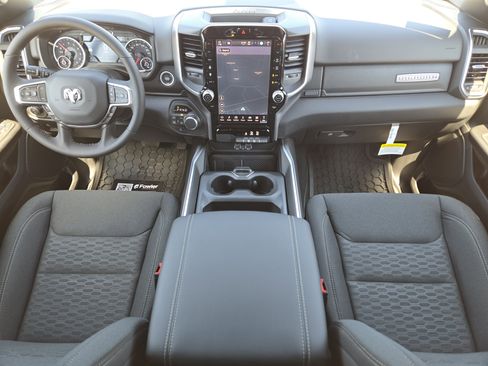 New 2026 RAM 1500 Big Horn AWD/4WD image 20