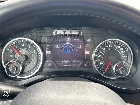 Used 2023 RAM 1500 Big Horn AWD/4WD image 37