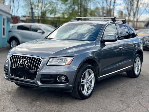 Used 2016 Audi Q5 2.0T Premium Plus w/ Technology Package AWD/4WD image 4