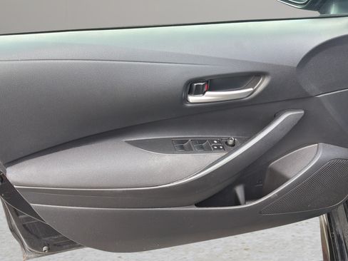Used 2026 Toyota Corolla SE FWD image 10