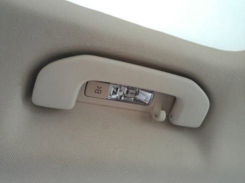 Used 2022 Mercedes-Benz EQB 300 4MATIC image 30