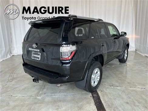 Used 2023 Toyota 4Runner SR5 Premium w/ Moonroof Package image 28