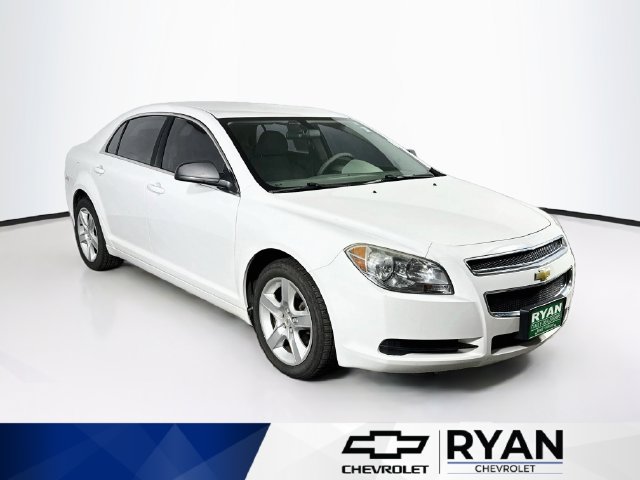 Used 2011 Chevrolet Malibu LS FWD image 1