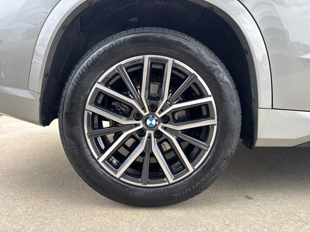 Certified 2026 BMW X1 xDrive28i AWD/4WD image 27