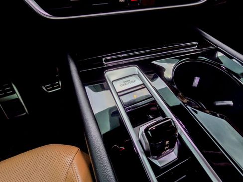 Used 2024 Volkswagen Atlas Cross Sport SEL R-Line image 39