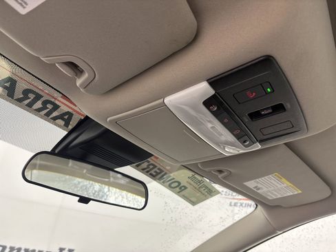 Used 2023 Nissan Altima 2.5 SL FWD image 21
