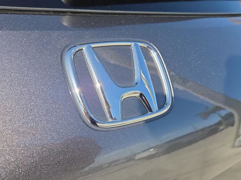 Certified 2025 Honda HR-V EX-L image 37