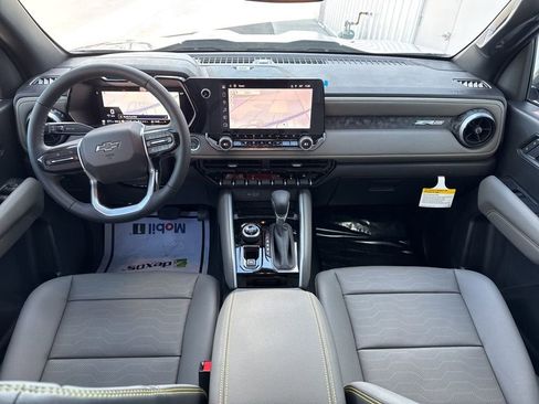 New 2026 Chevrolet Colorado ZR2 w/ Technology Package AWD/4WD image 14