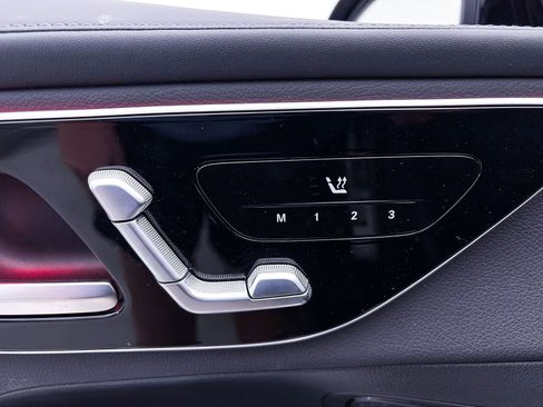 Used 2024 Mercedes-Benz GLC 300 w/ AMG Line image 20