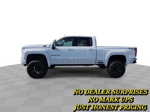 New 2025 Chevrolet Silverado 2500 LTZ w/ LTZ Premium Package AWD/4WD image 5