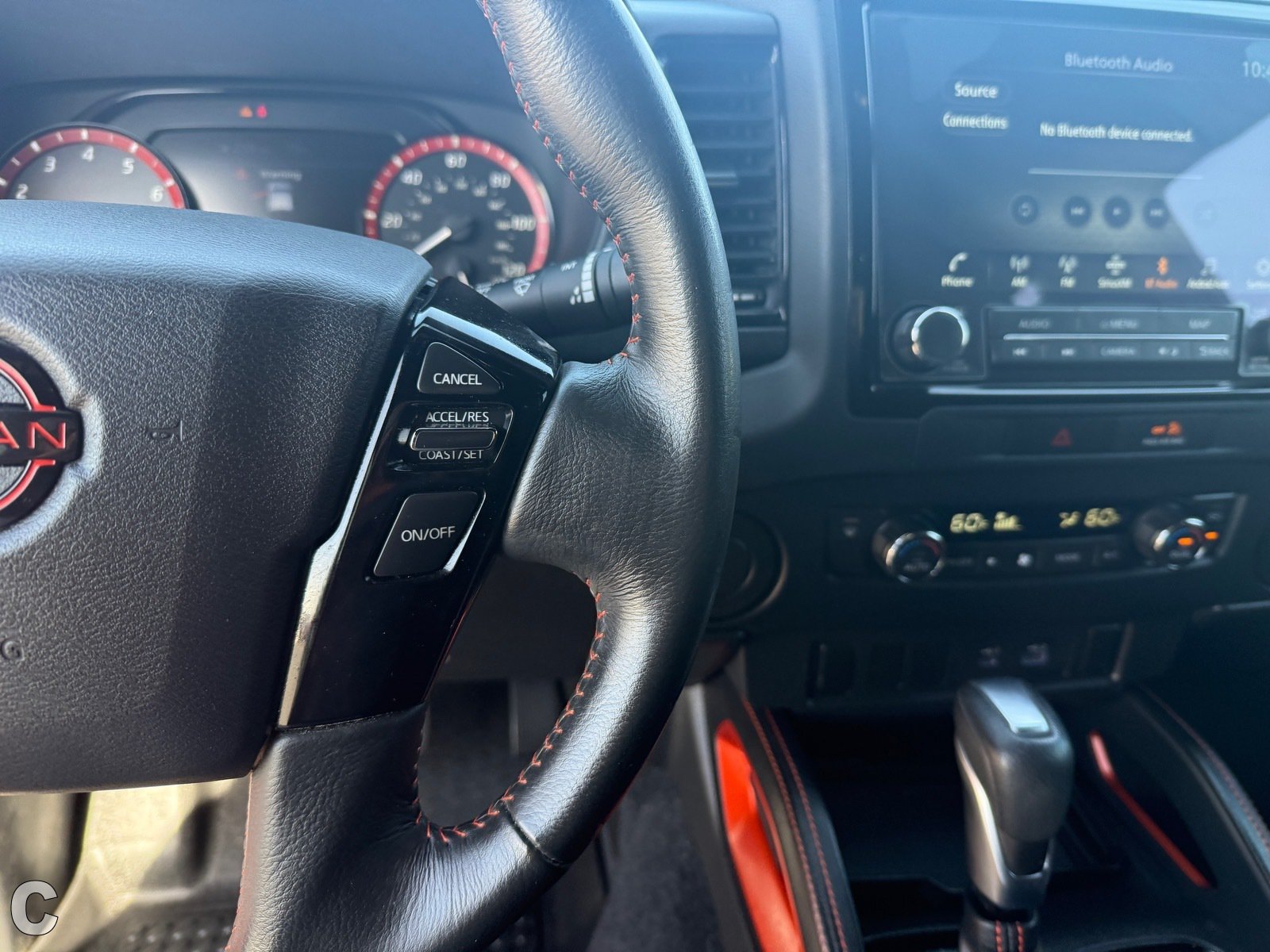 Used 2022 Nissan Frontier Pro-X RWD image 28