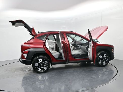 Used 2025 Hyundai Kona SEL image 61