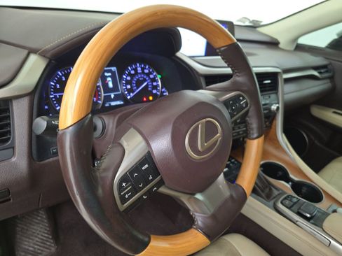 Used 2019 Lexus RX 350 FWD w/ Navigation Package image 9