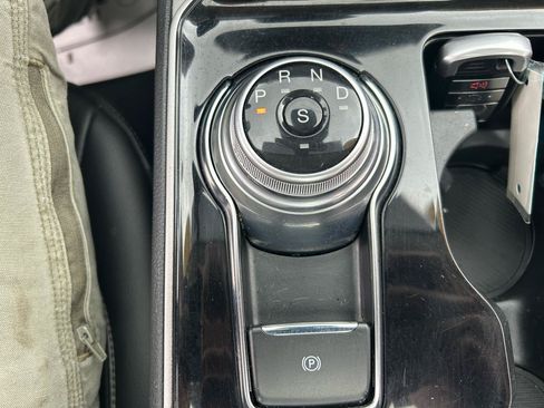 Used 2020 Ford Edge SEL w/ Convenience Package AWD/4WD image 28