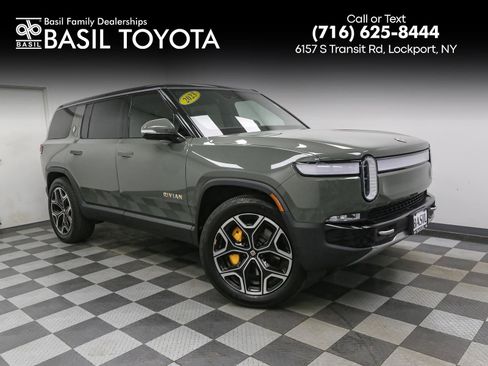 Used 2023 Rivian R1S Launch Edition AWD/4WD image 1