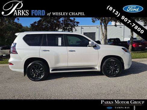 Used 2023 Lexus GX 460 Premium image 4