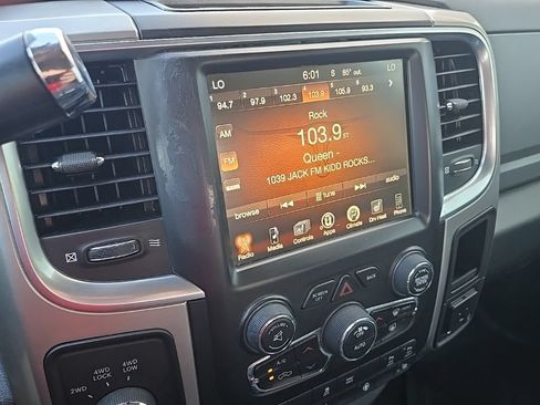 Used 2017 RAM 2500 Big Horn w/ Sport Appearance Group AWD/4WD image 23