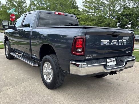 Used 2025 RAM 2500 Big Horn AWD/4WD image 9