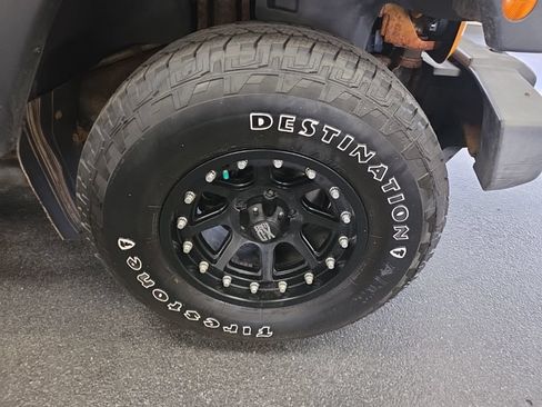 Used 2012 Jeep Wrangler Sport AWD/4WD image 13
