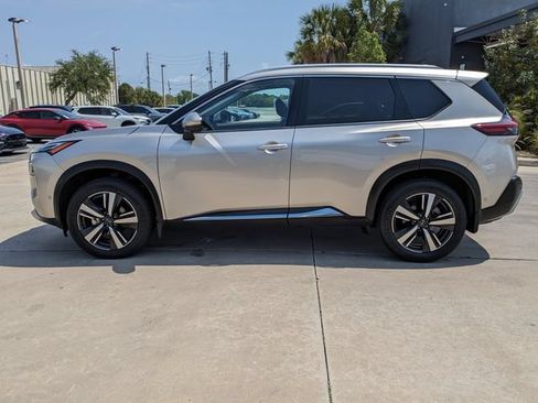 Used 2023 Nissan Rogue Platinum w/ Platinum Premium Package AWD/4WD image 9