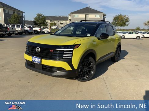 New 2026 Nissan Kicks SR w/ Cold Weather Package image 1