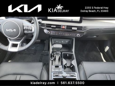 Used 2025 Kia K5 EX FWD image 12