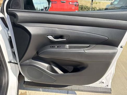 New 2026 Hyundai Santa Cruz SEL FWD image 17