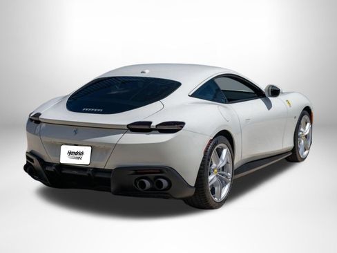 Used 2022 Ferrari Roma RWD image 7