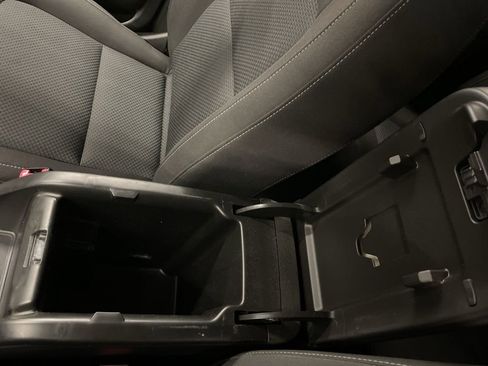 Used 2019 Chevrolet Colorado LT w/ LT Convenience Package AWD/4WD image 24