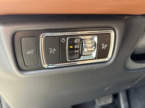 Used 2023 Lincoln Aviator Reserve w/ Equipment Group 201A RWD image 14