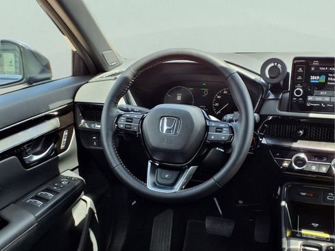 Used 2025 Honda CR-V Sport Touring image 14