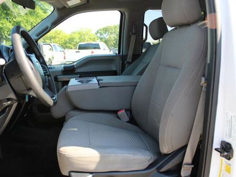 Used 2017 Ford F150 XLT AWD/4WD image 19