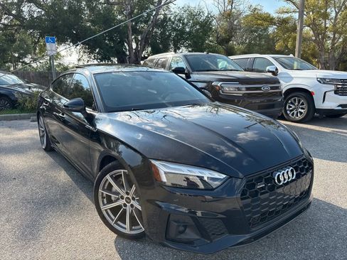 Used 2025 Audi A5 2.0T Premium Plus w/ Convenience Plus Package AWD/4WD image 4