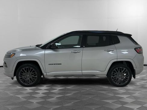 Used 2022 Jeep Compass High Altitude AWD/4WD image 2