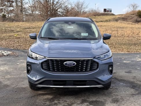 New 2026 Ford Escape SE w/ PHEV Premium Package FWD image 4