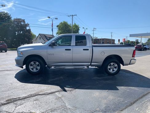 Used 2017 RAM 1500 Express AWD/4WD image 4