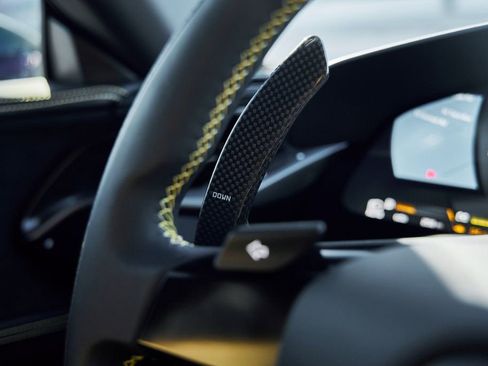 Used 2023 Ferrari SF90 Stradale AWD/4WD image 41