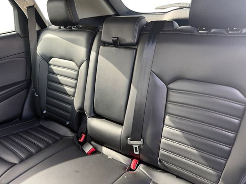 Used 2023 Ford Edge SEL w/ Convenience Package AWD/4WD image 15