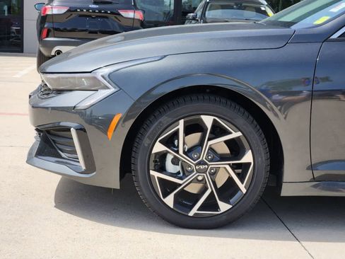 New 2025 Kia K5 EX image 7